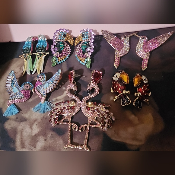 Beautiful Bird Earrings Bundle - Picture 2 of 5